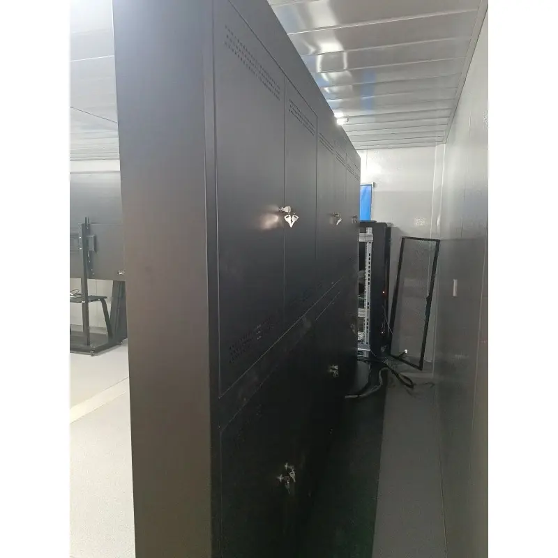 Giriş Qapısı ilə LED Elektron Ekranlı Döşəmə Standı Böyük Ekranlı Quraşdırmanı Necə Təkmilləşdirə bilər